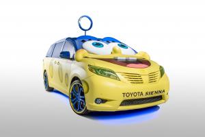 Toyota Sienna SpongeBob Movie '2014